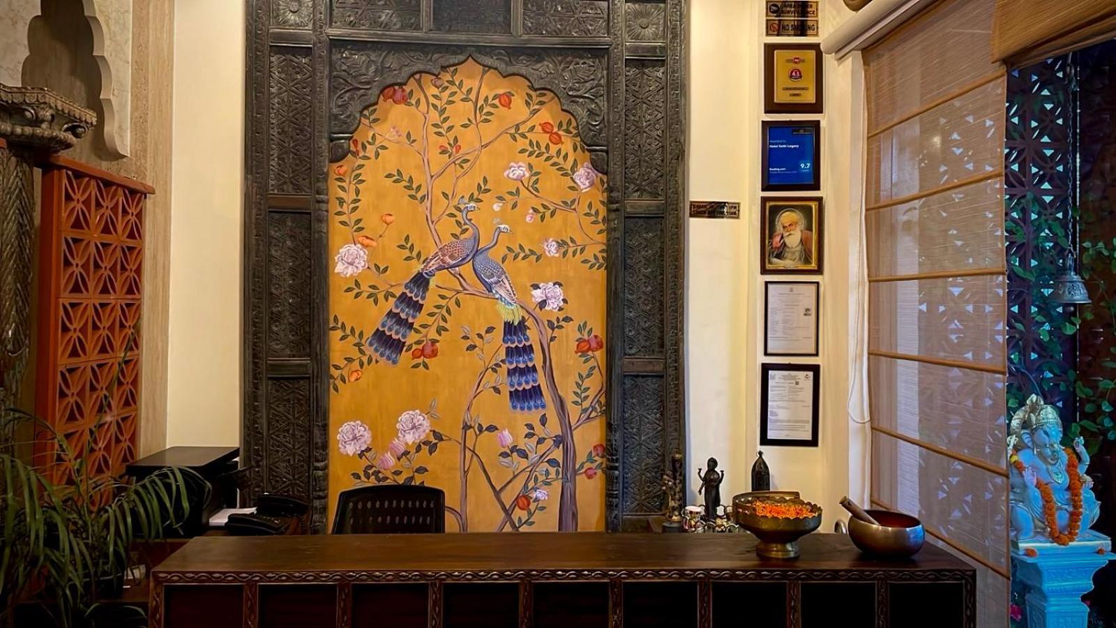 Hotel Sethi Legacy Haridwār Esterno foto