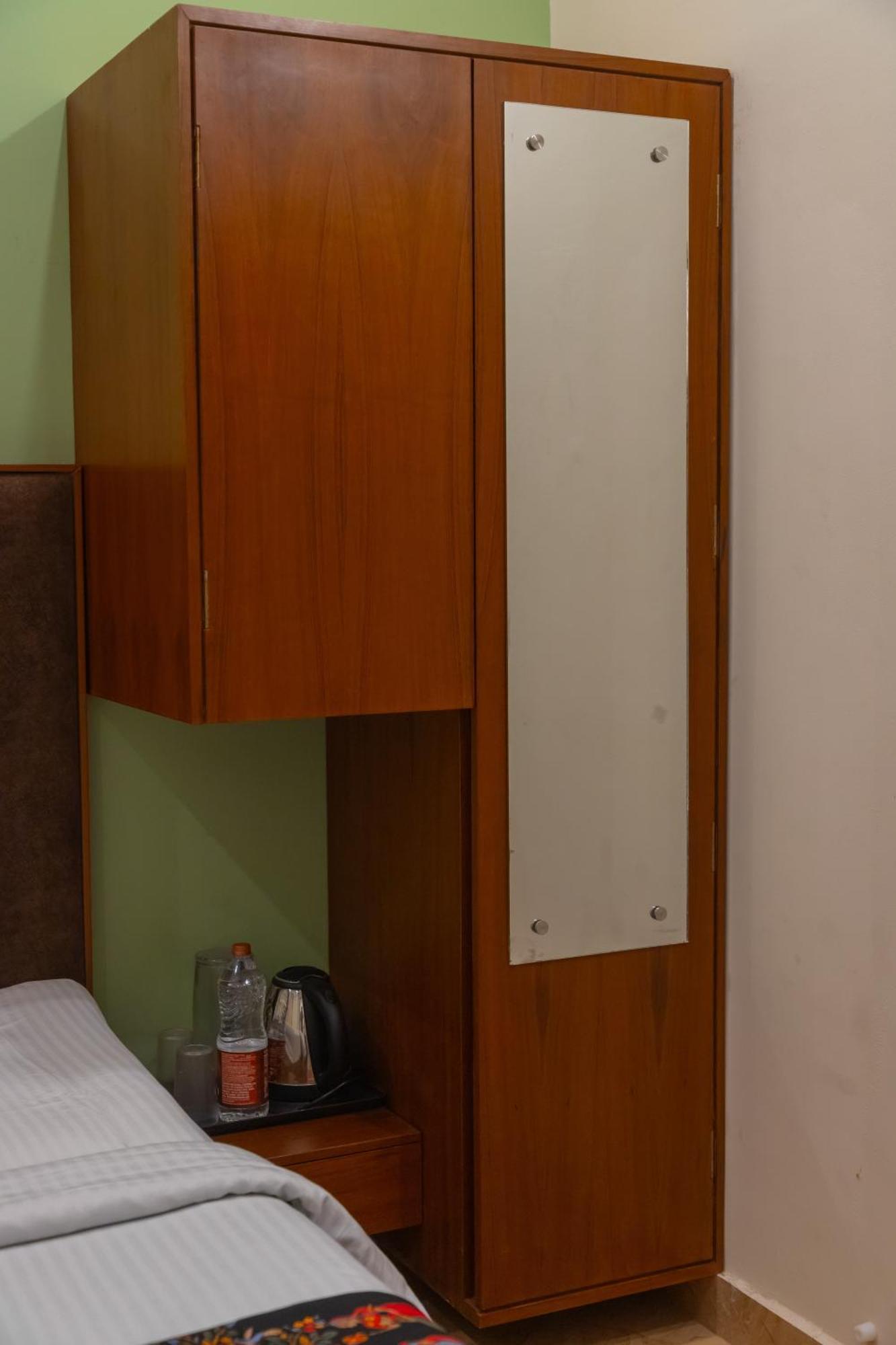 Hotel Sethi Legacy Haridwār Esterno foto