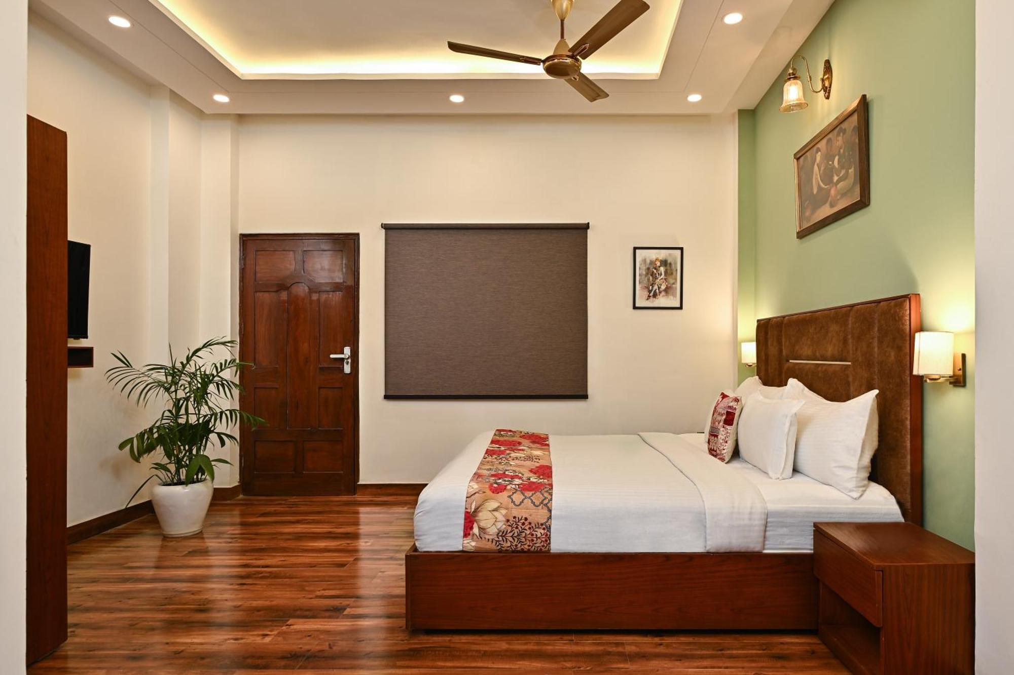 Hotel Sethi Legacy Haridwār Esterno foto