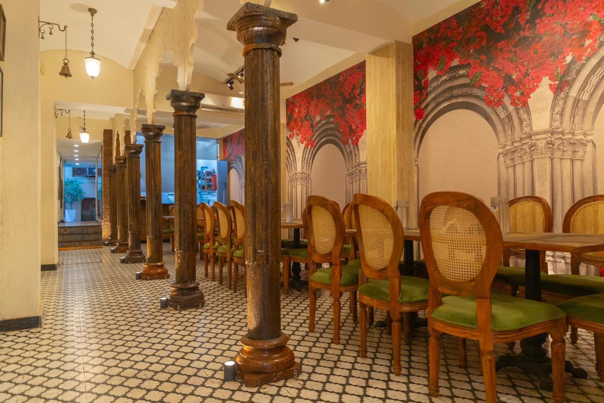 Hotel Sethi Legacy Haridwār Esterno foto