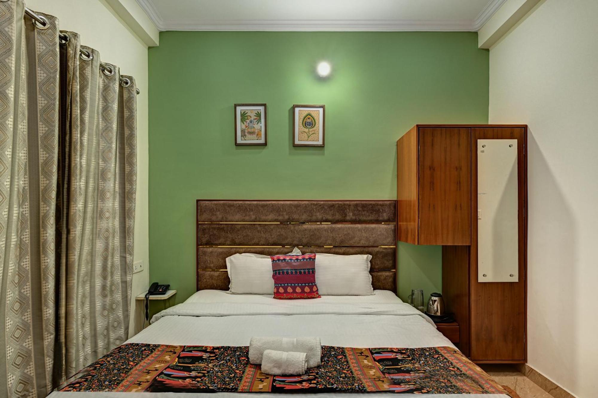 Hotel Sethi Legacy Haridwār Esterno foto